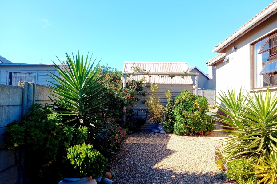 3 Bedroom Property for Sale in Vredenburg Western Cape